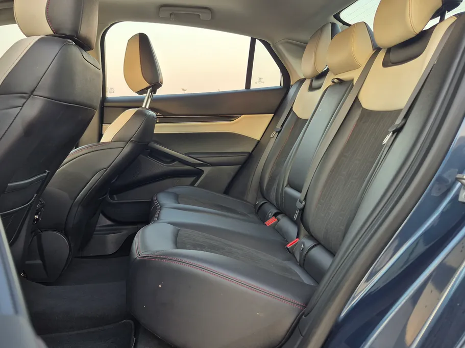 فورد تورس ترند الإصدار الجديد 2023 