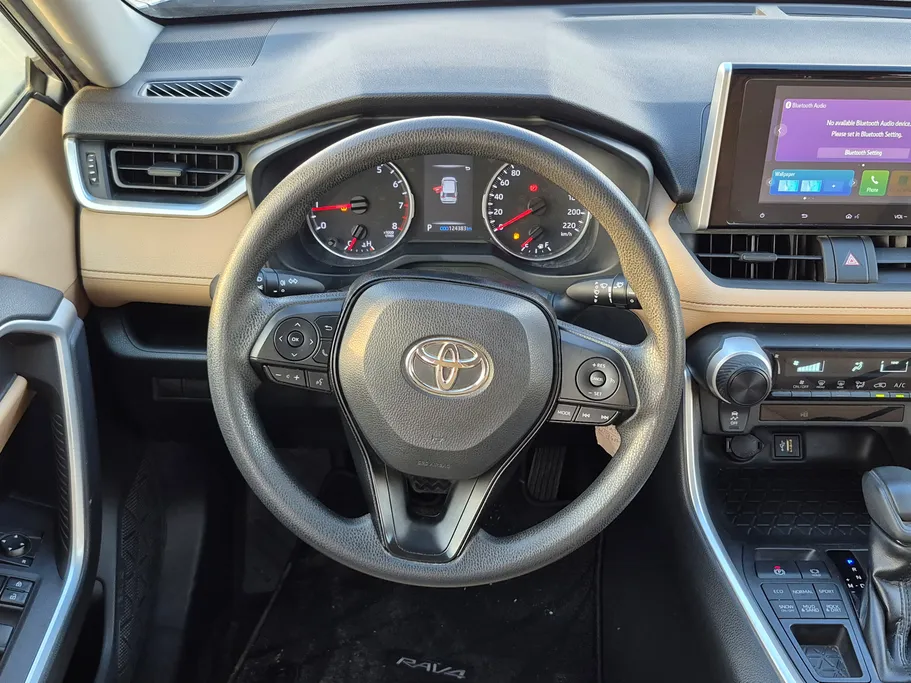 تويوتا راف فور LE 2023 