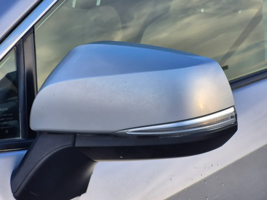 تويوتا راف فور LE 2023 