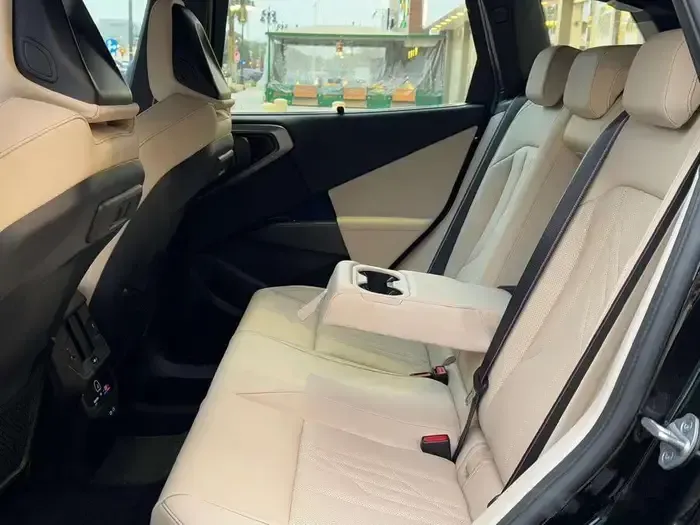 بي ام دبليو الفئة اكس 3 xDrive 20 2025 