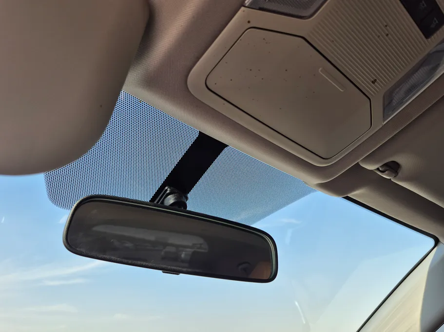 تويوتا راف فور LE 2023 