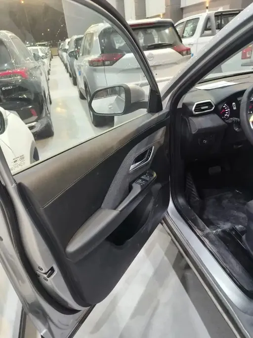 ام جي ZS STD 2025 