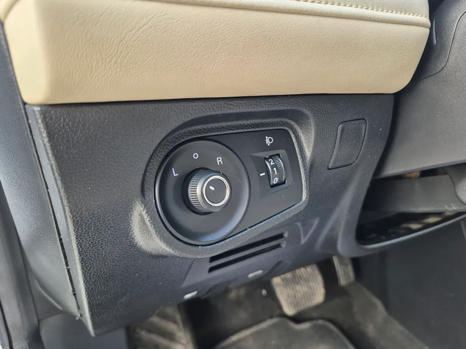 ام جي 5 STD 2022 