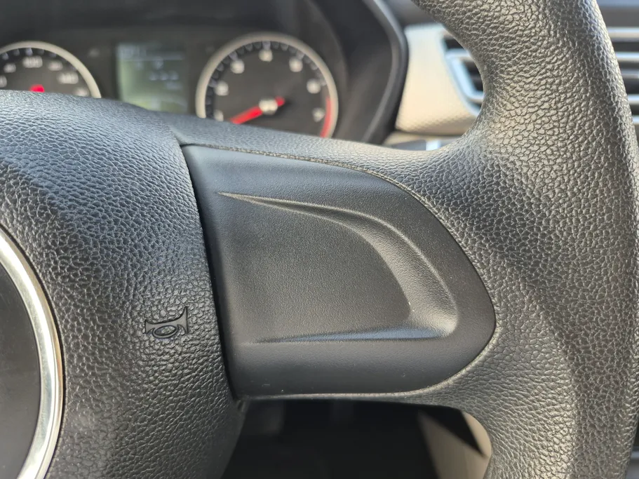 ام جي 5 STD 2022 