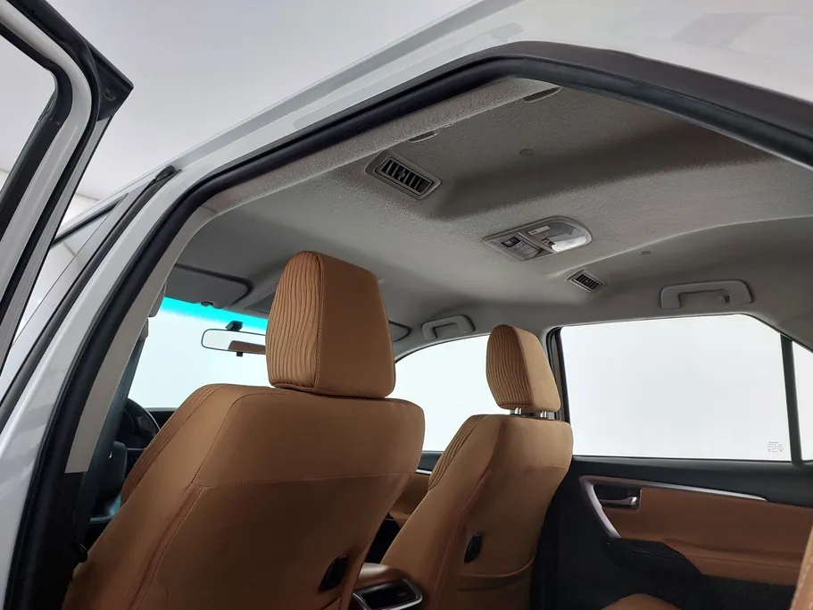 تويوتا فورتشنر VX 2023 