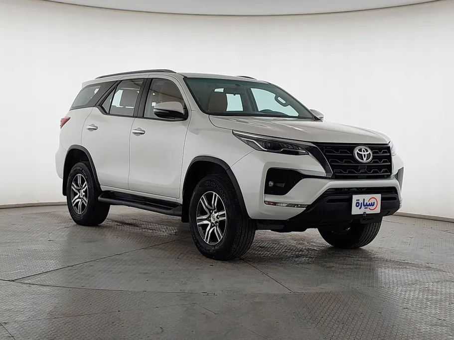 تويوتا فورتشنر VX 2023 