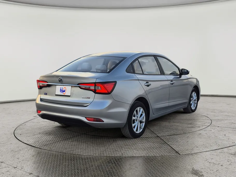 ام جي 5 STD 2022 