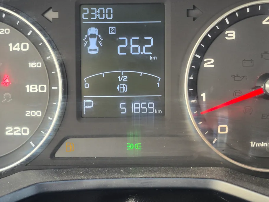 ام جي 5 STD 2022 