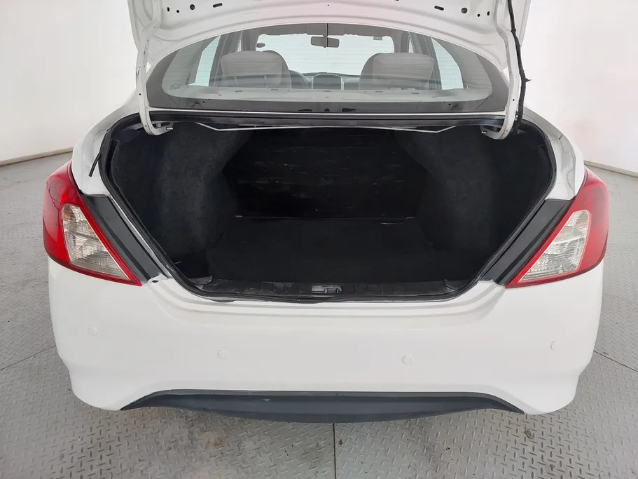 2021 Nissan Sunny SV 