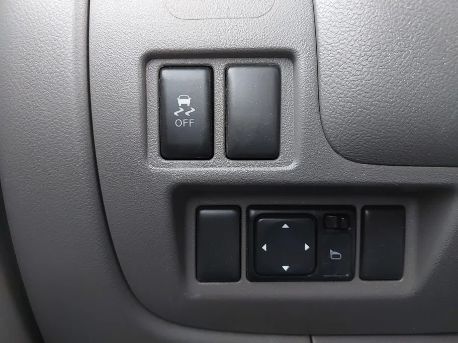 2021 Nissan Sunny SV 