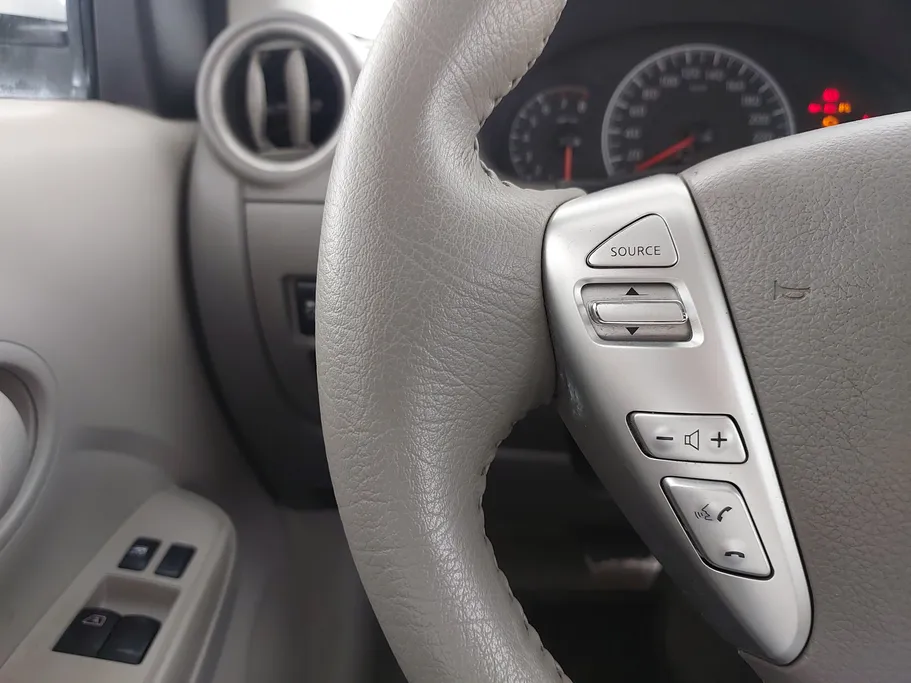 2021 Nissan Sunny SV 