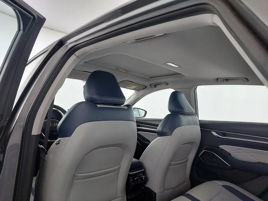 2023 Geely Emgrand GF 