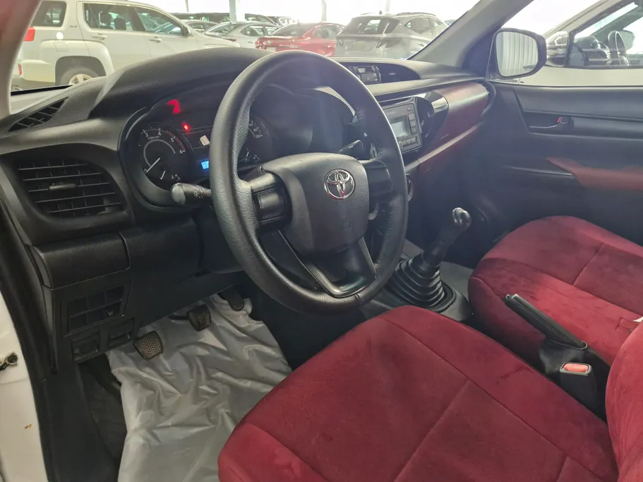 تويوتا هايلكس GL 2022 