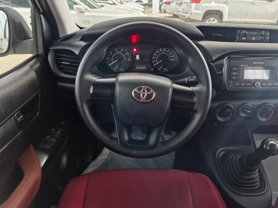 تويوتا هايلكس GL 2022 