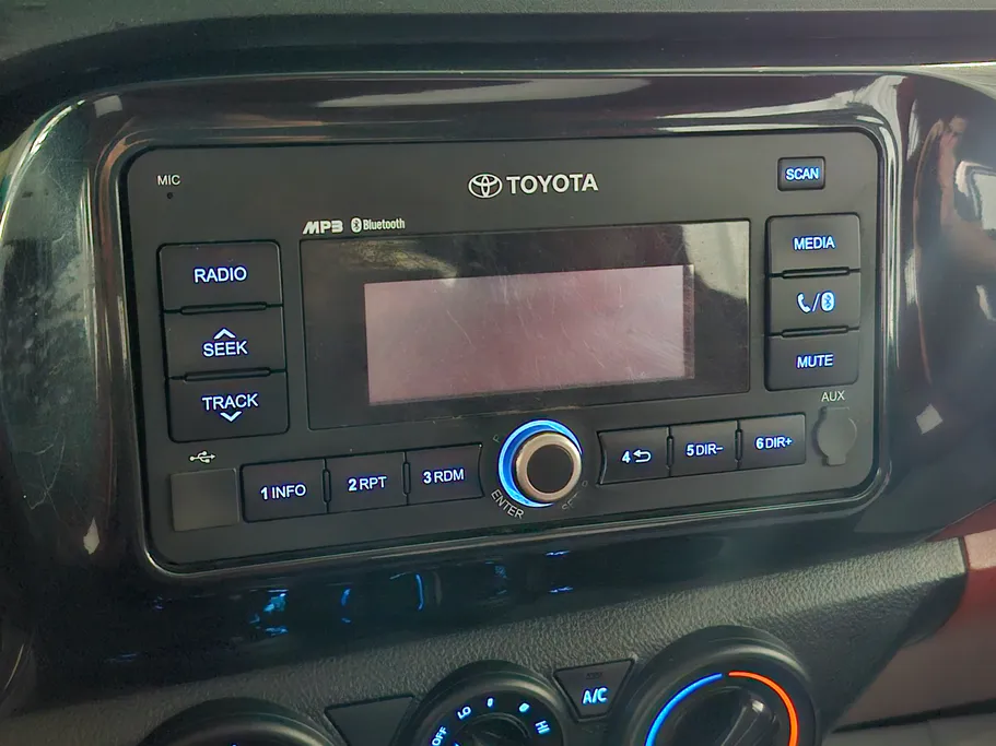 تويوتا هايلكس GL 2022 