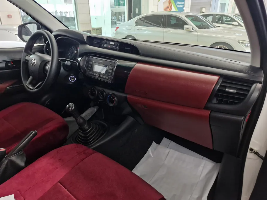 تويوتا هايلكس GL 2022 