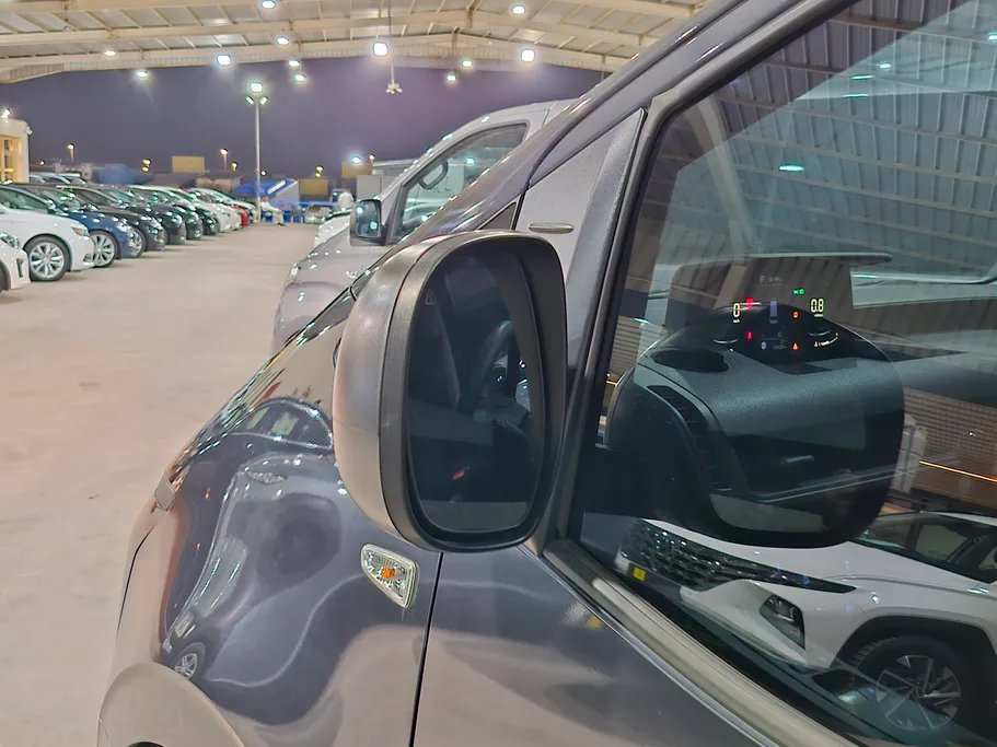 هيونداي ستاريا سمارت 11 مقاعد 2022 