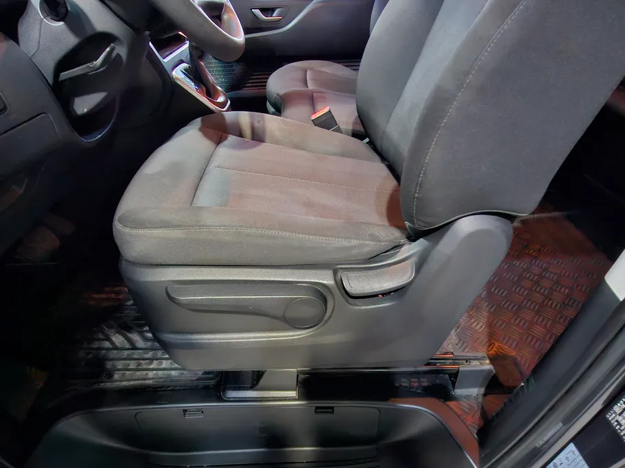 هيونداي ستاريا سمارت 11 مقاعد 2022 