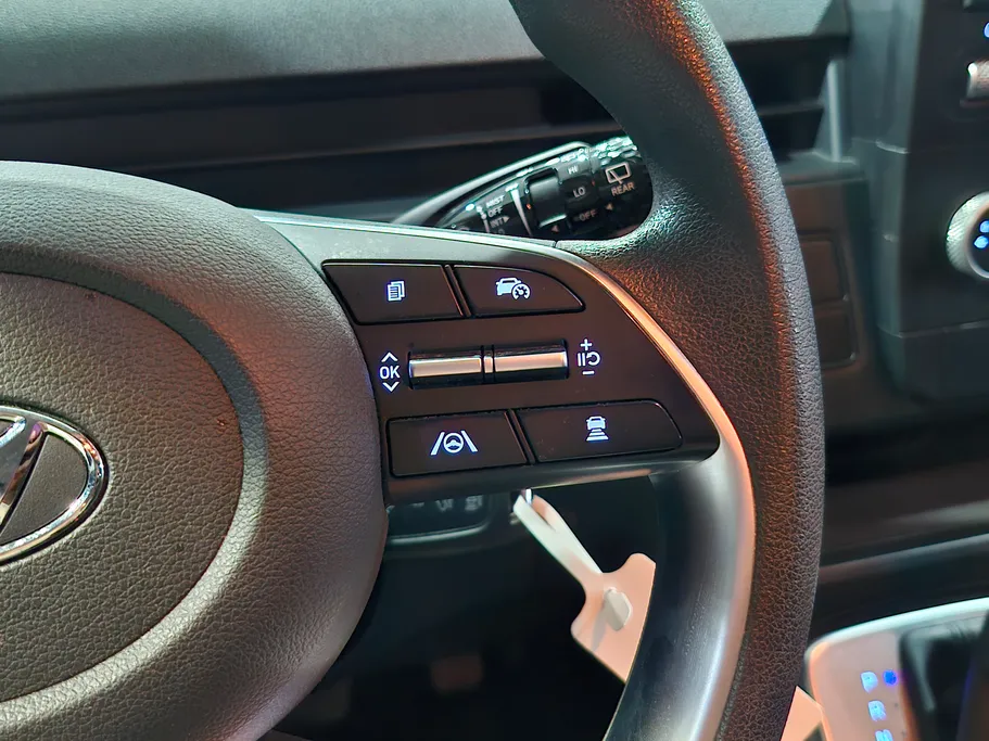 هيونداي ستاريا سمارت 11 مقاعد 2022 