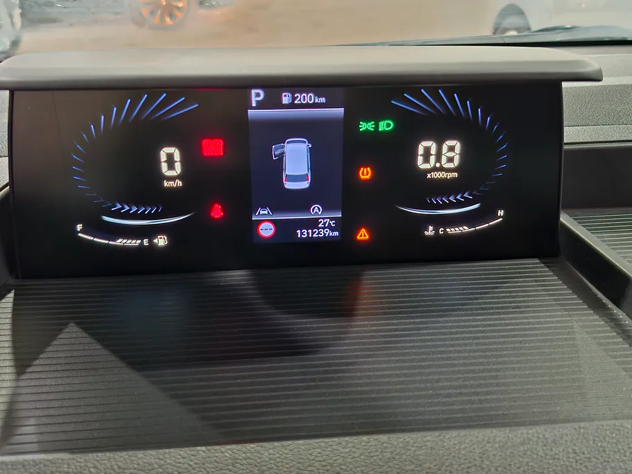 هيونداي ستاريا سمارت 11 مقاعد 2022 