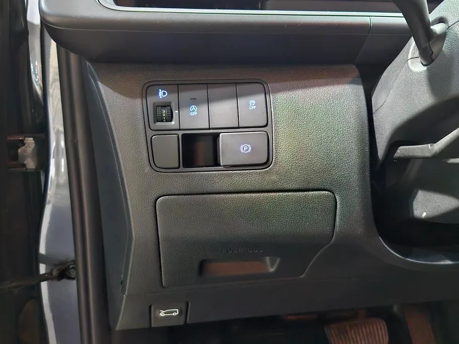 هيونداي ستاريا سمارت 11 مقاعد 2022 