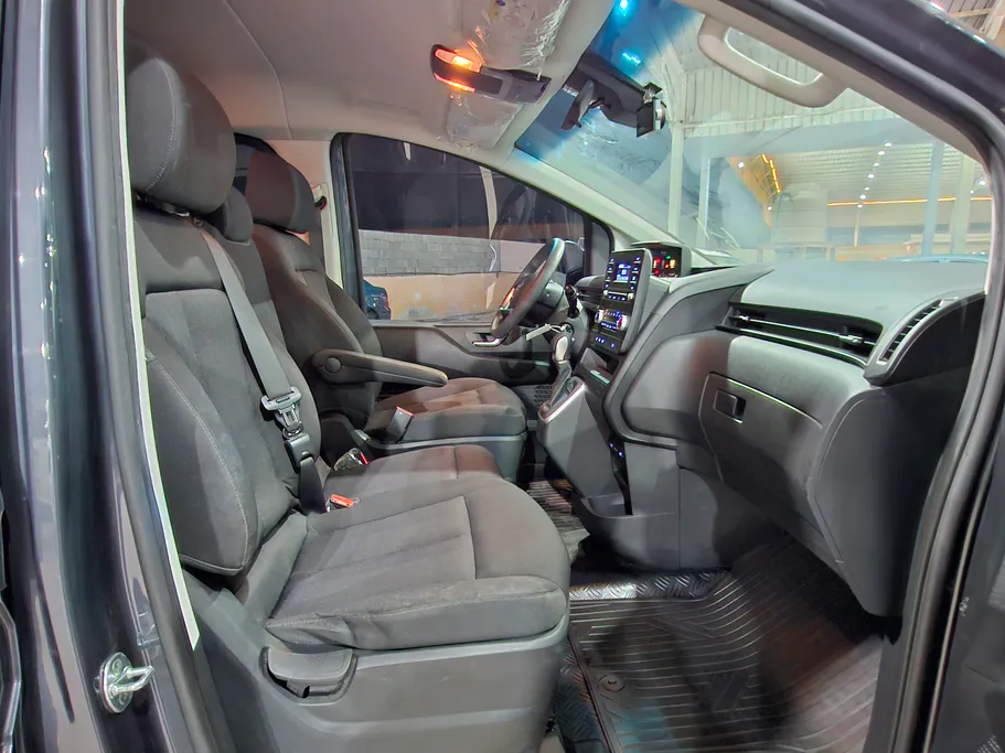 هيونداي ستاريا سمارت 11 مقاعد 2022 