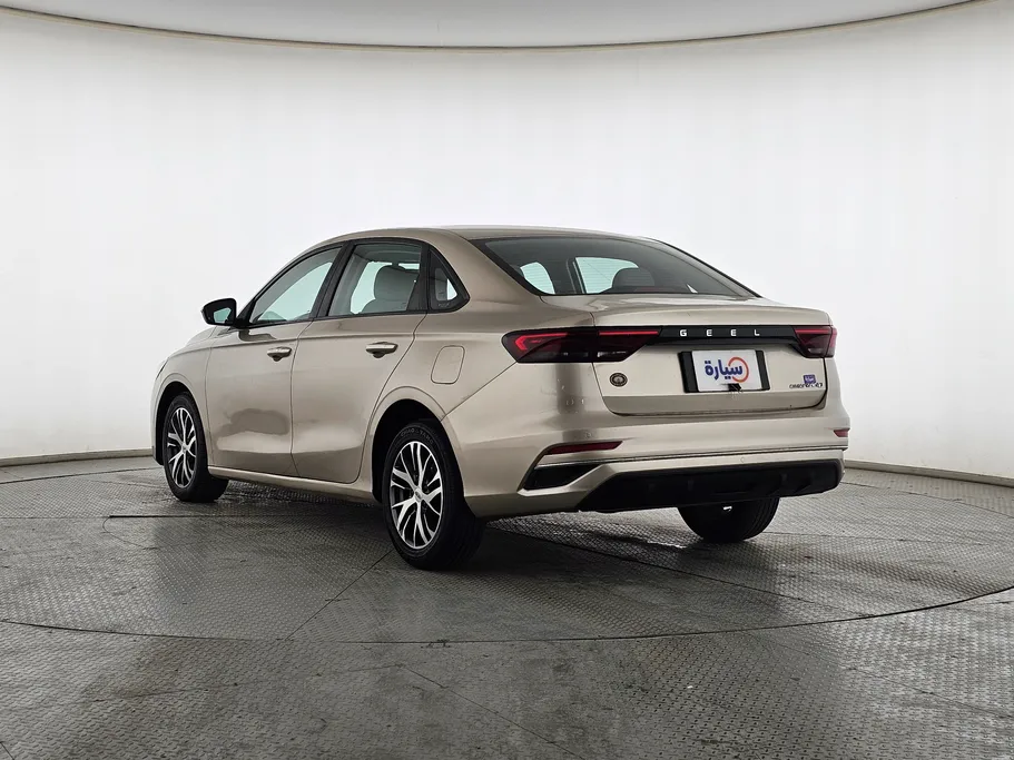 جيلي امجراند GS 2023 