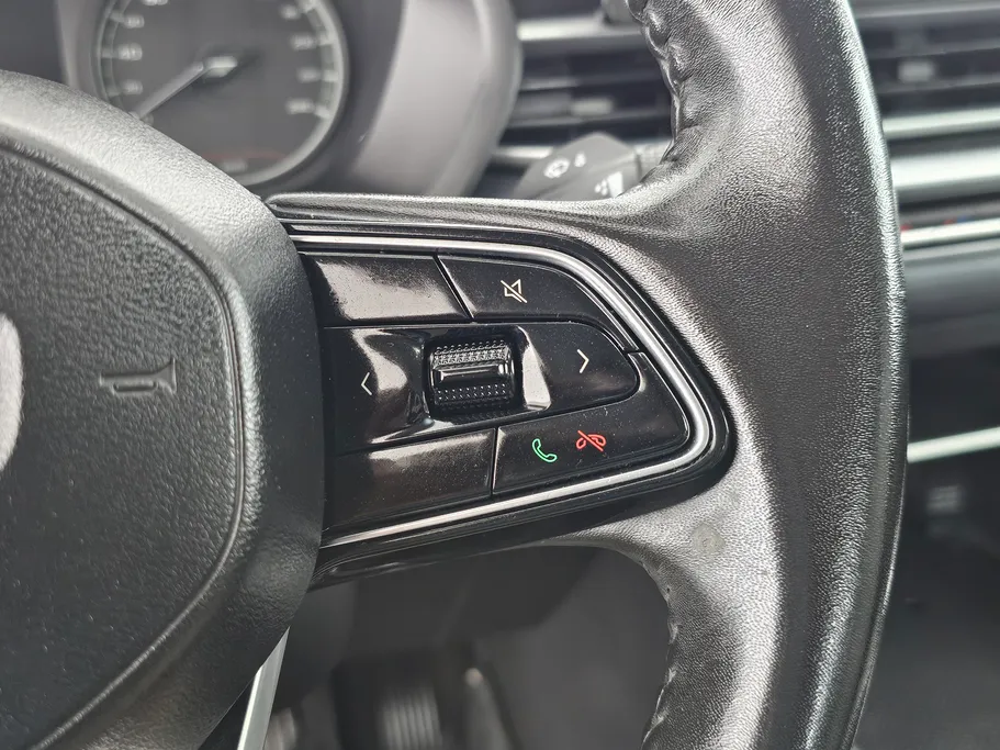 جيلي امجراند GS 2023 