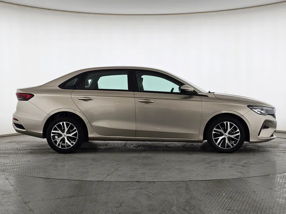 جيلي امجراند GS 2023 