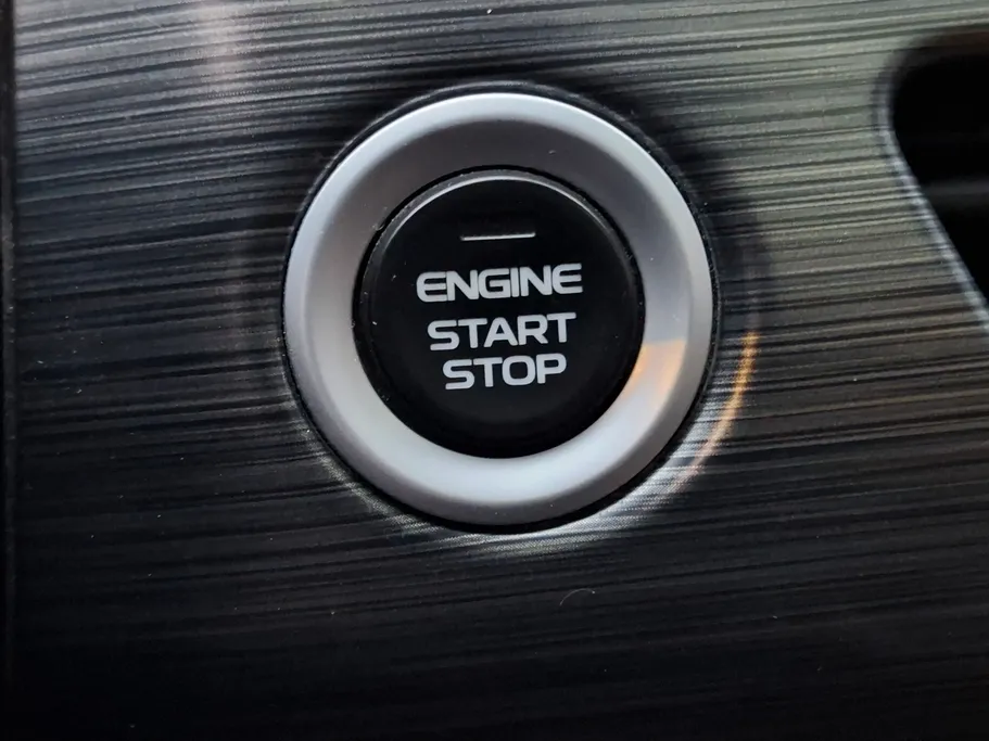 جيلي توجيلا GF 2023 