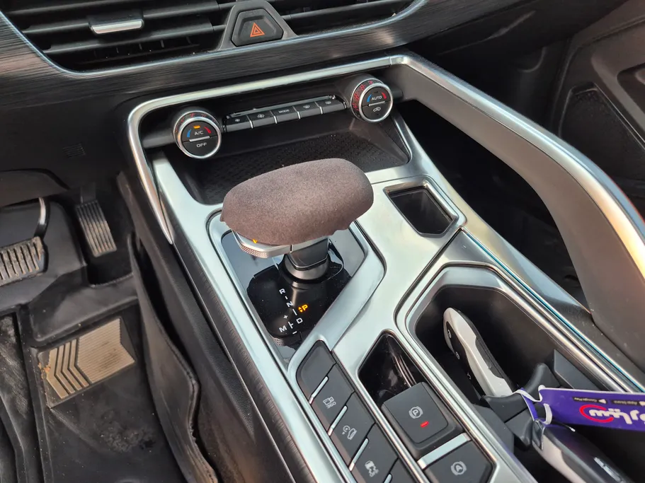 جيلي توجيلا GF 2023 