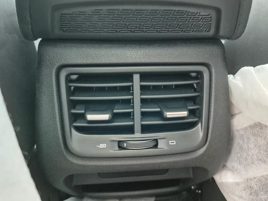 جيلي توجيلا GF 2023 