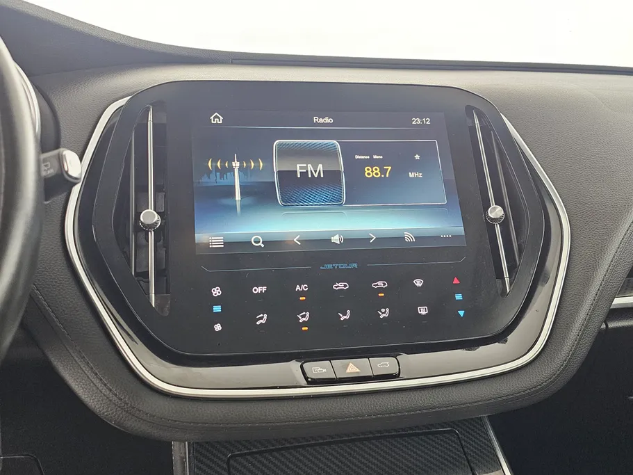 جيتور X70 لاكجري 2023 