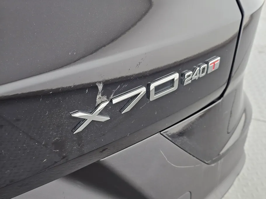 جيتور X70 لاكجري 2023 