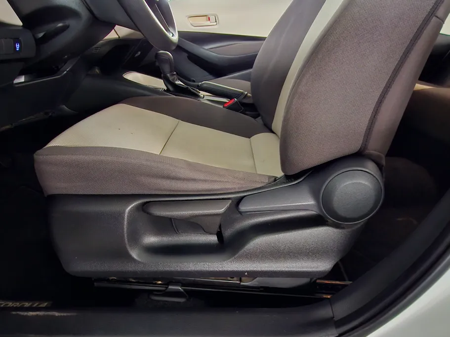 تويوتا كورولا XLI 2023 