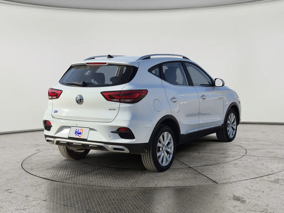 ام جي ZS STD 2023 