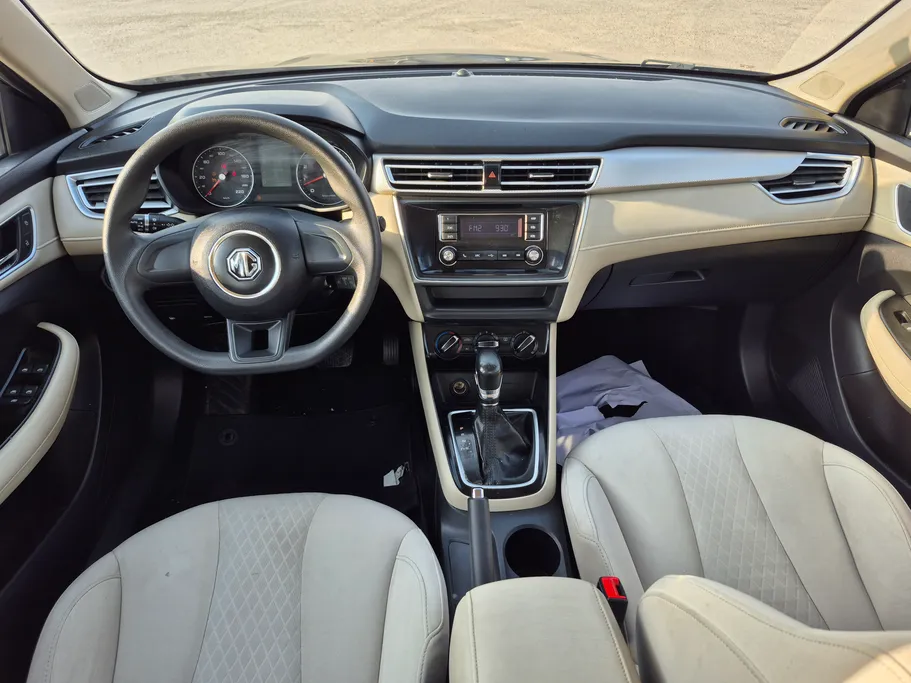 ام جي 5 STD 2022 