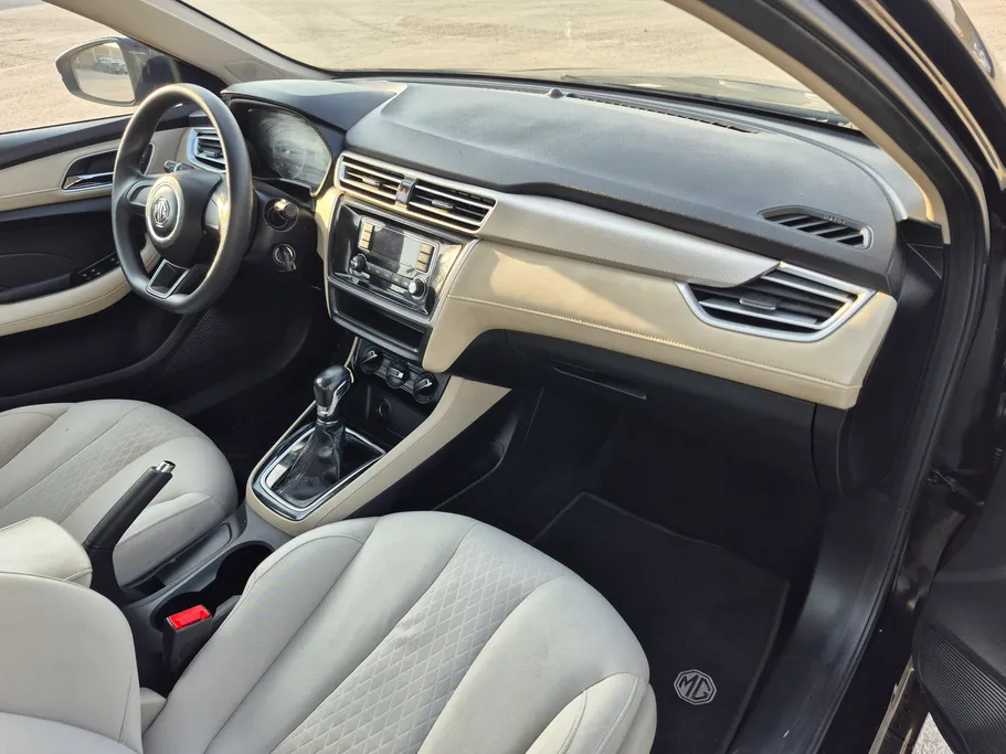 ام جي 5 STD 2022 