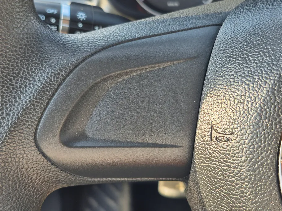 ام جي 5 STD 2022 