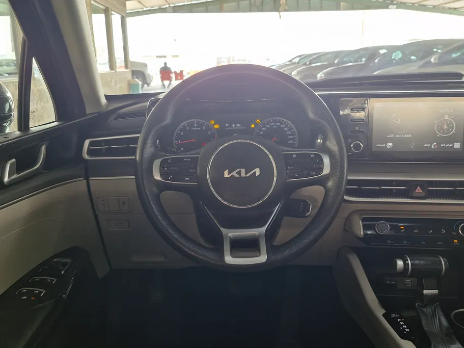 كيا K5 LX 2023 