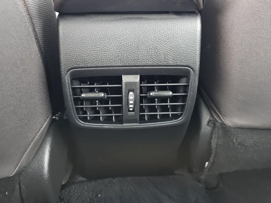 تويوتا كورولا XLI 2021 