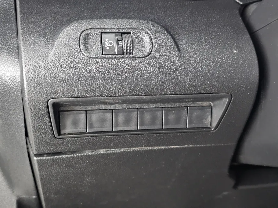 2022 Peugeot Partner Short van 