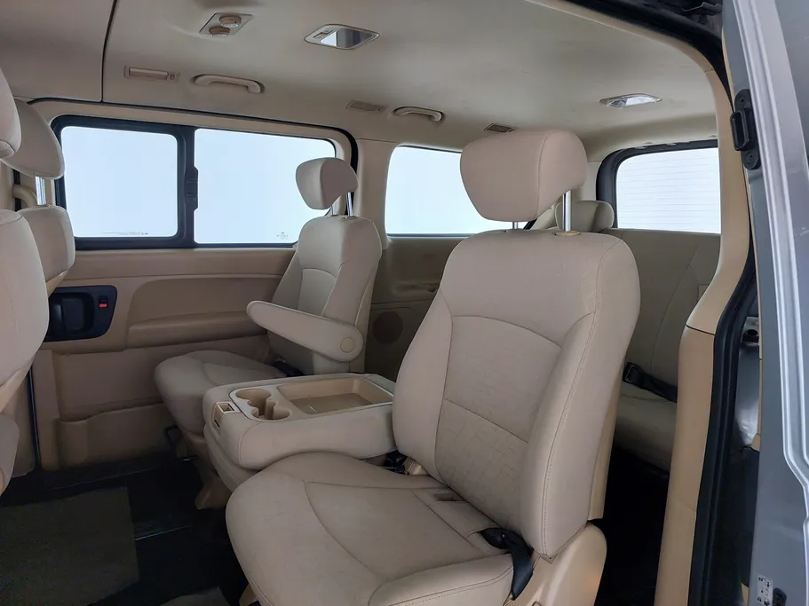 2019 Hyundai H1 passenger 