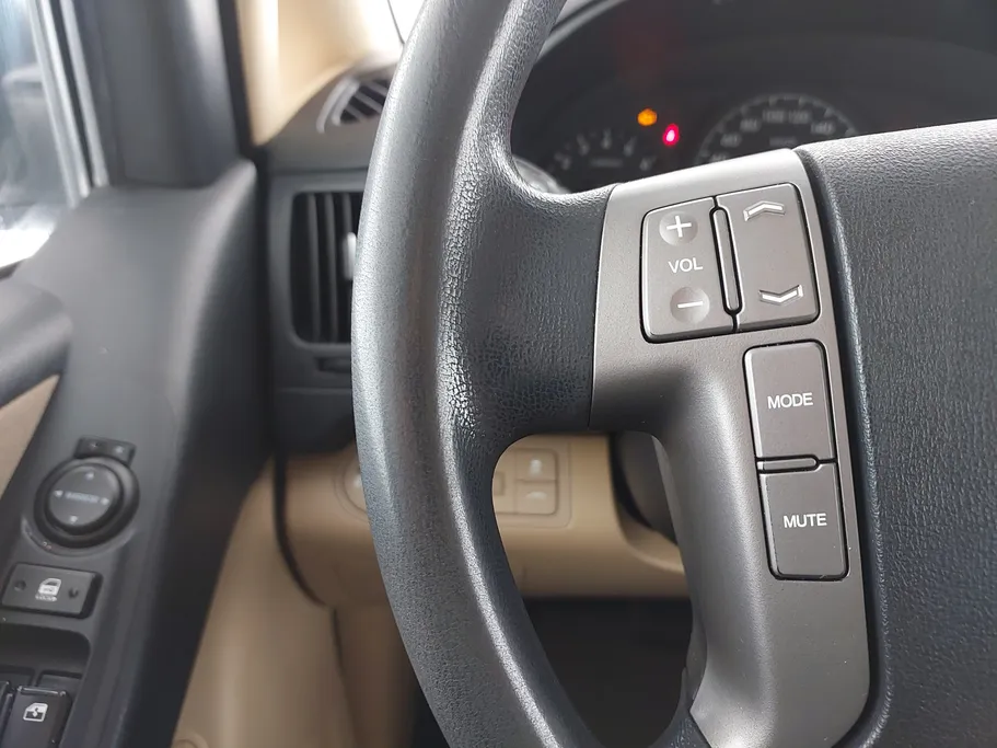 2019 Hyundai H1 passenger 