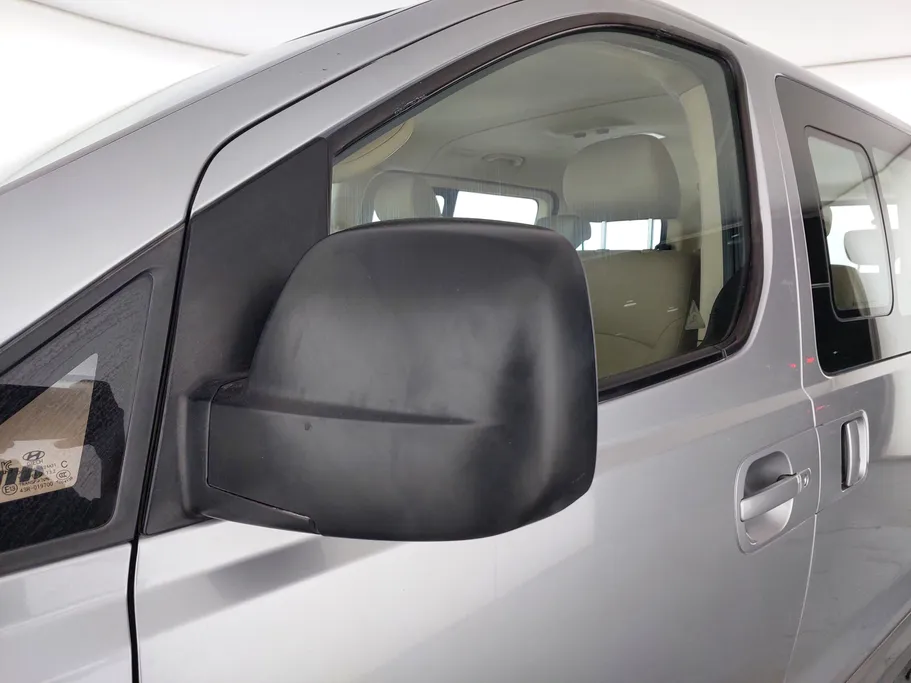 2019 Hyundai H1 passenger 