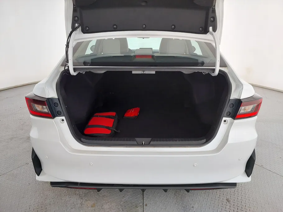 تويوتا يارس Y 2023 