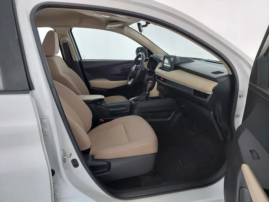 تويوتا يارس Y 2023 