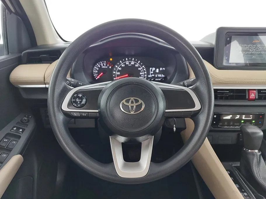 تويوتا يارس Y 2023 