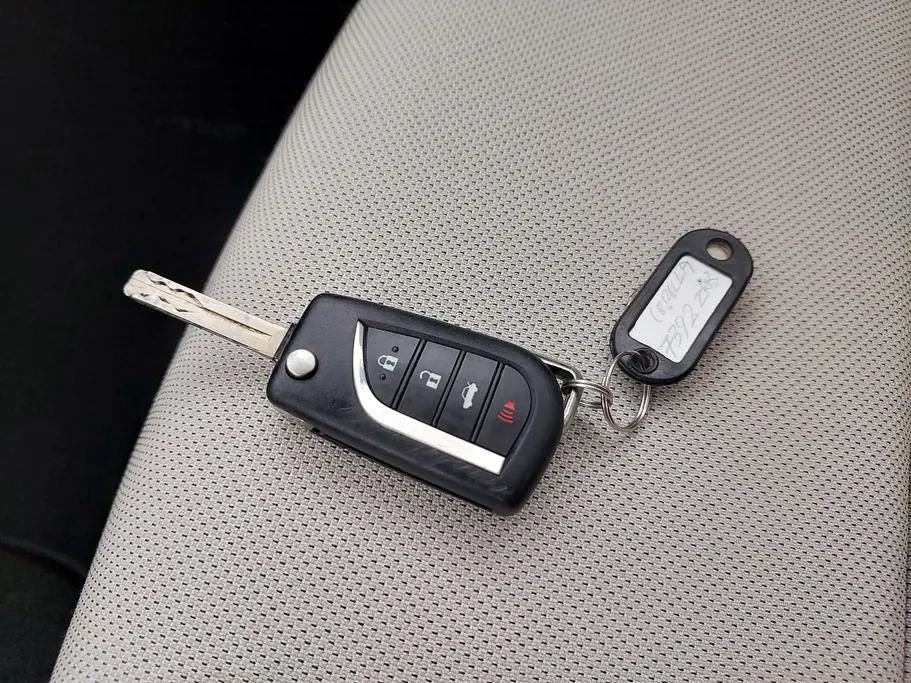 تويوتا كورولا XLI 2023 