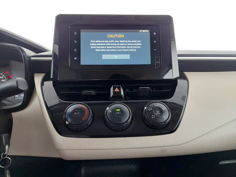 تويوتا كورولا XLI 2023 